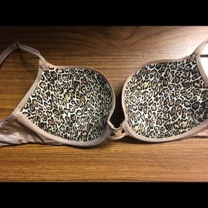 Very sexy padded Demi